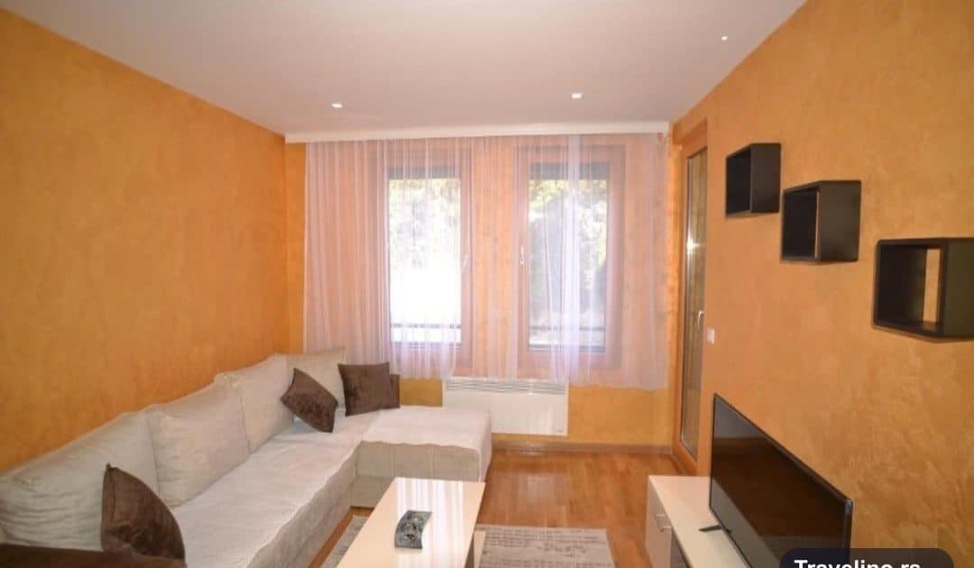 Gold Apartman - Dnevna soba