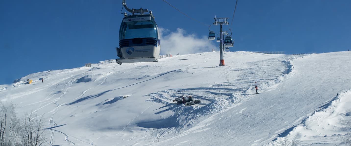 Gondola i uređena snežna staza ski-centra Stara planina